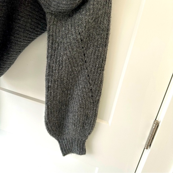 BP Women's Pointelle Crewneck Pullover Sweater Size XS - Picture 9 of 9